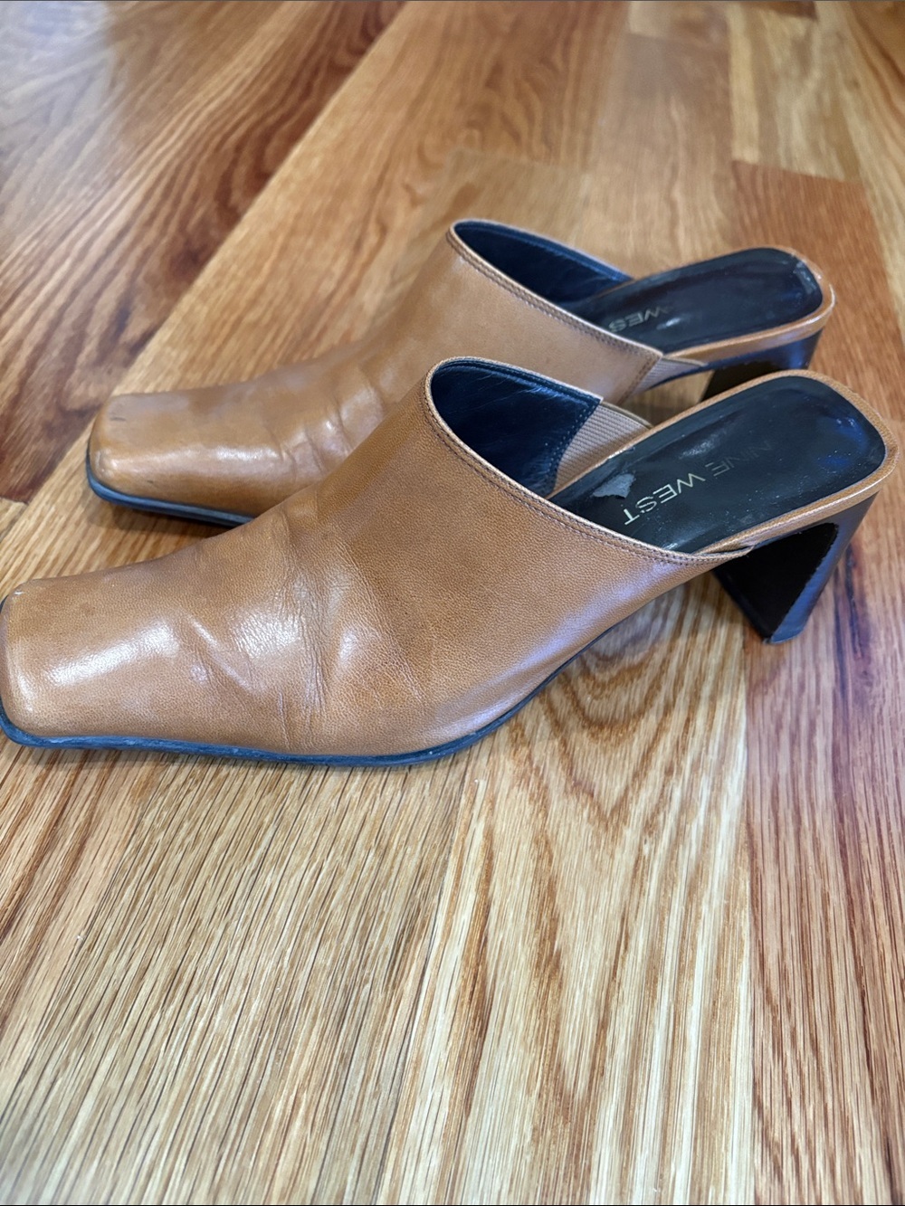 Nine West Vintage Cognac soft Leather Square-Toe Mule Heels size 7